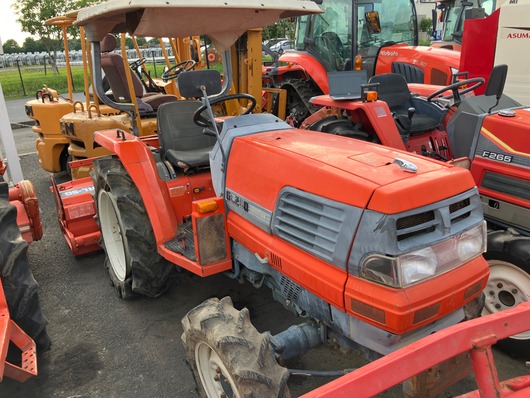 KUBOTA トラクター GL260D