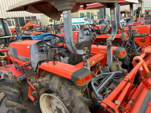 KUBOTA トラクター GL260D