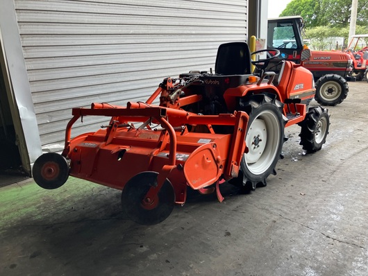 KUBOTA トラクター A-195D