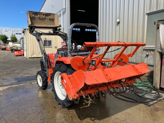 KUBOTA トラクター GT-8