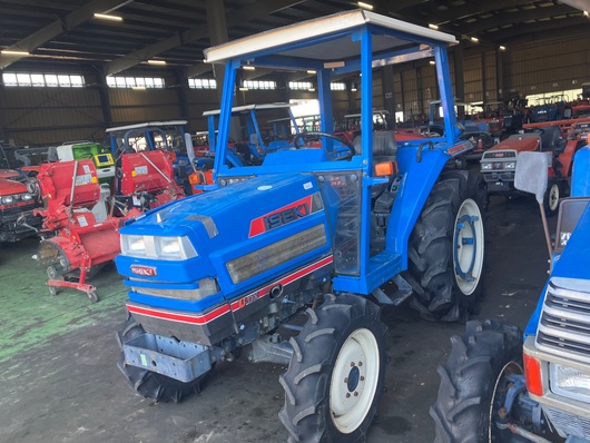 ISEKI トラクター TA267F