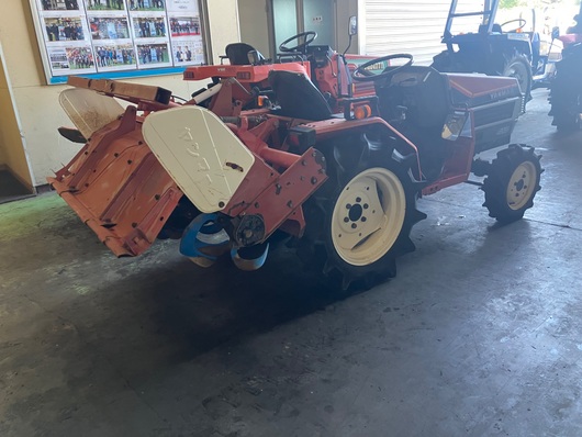 YANMAR トラクター F165D