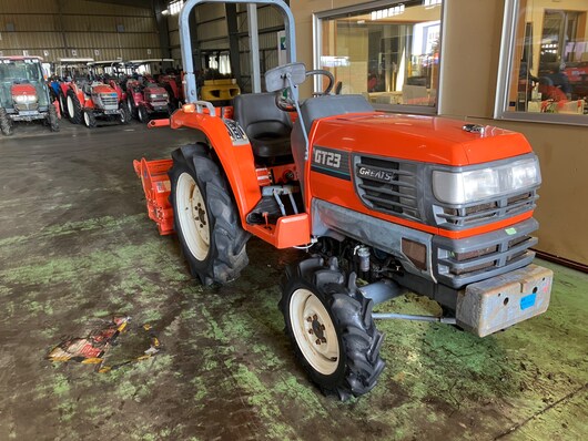 KUBOTA トラクター GT23