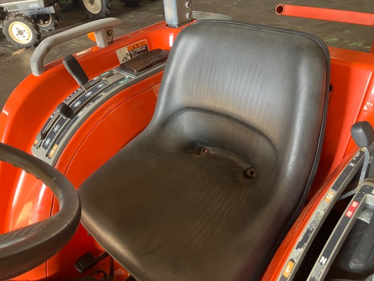 KUBOTA トラクター GT23