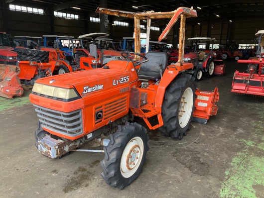 KUBOTA トラクター L1-255D