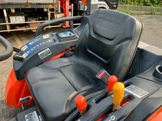 KUBOTA トラクター KB19